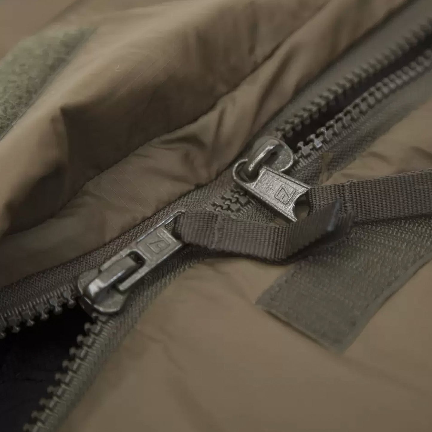 Carinthia Defence 1 TOP Schlafsack oliv